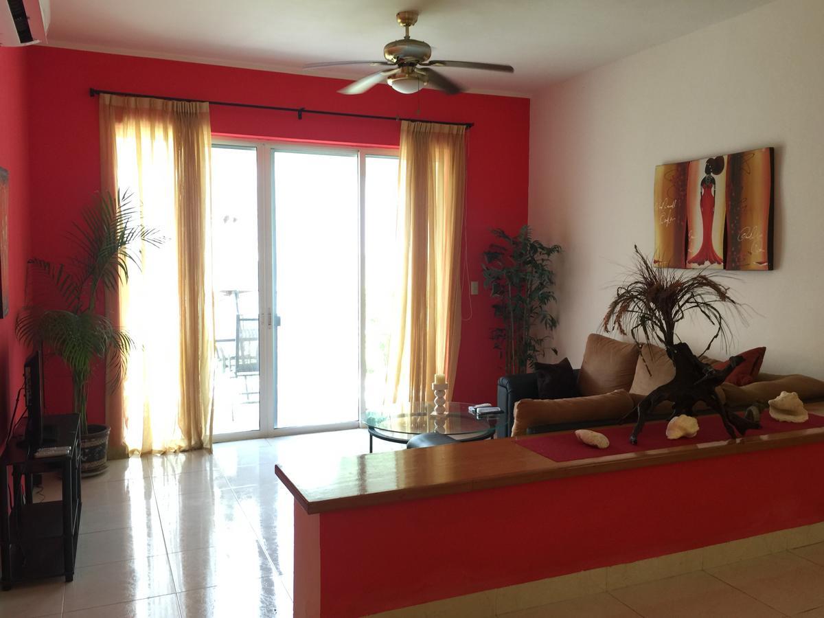 לינה וארוחת בוקר פלאייה דל כרמן Casa Pili מראה חיצוני תמונה
