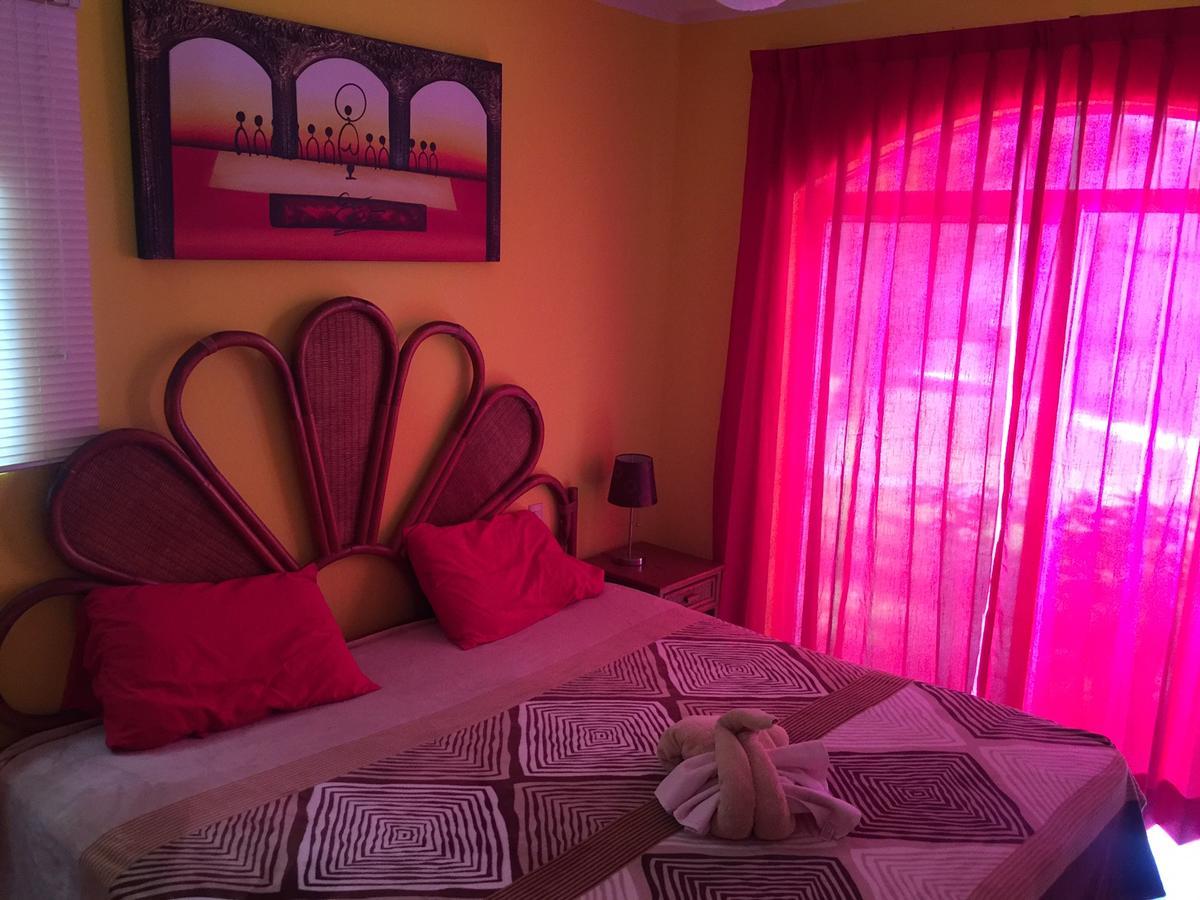 לינה וארוחת בוקר פלאייה דל כרמן Casa Pili מראה חיצוני תמונה